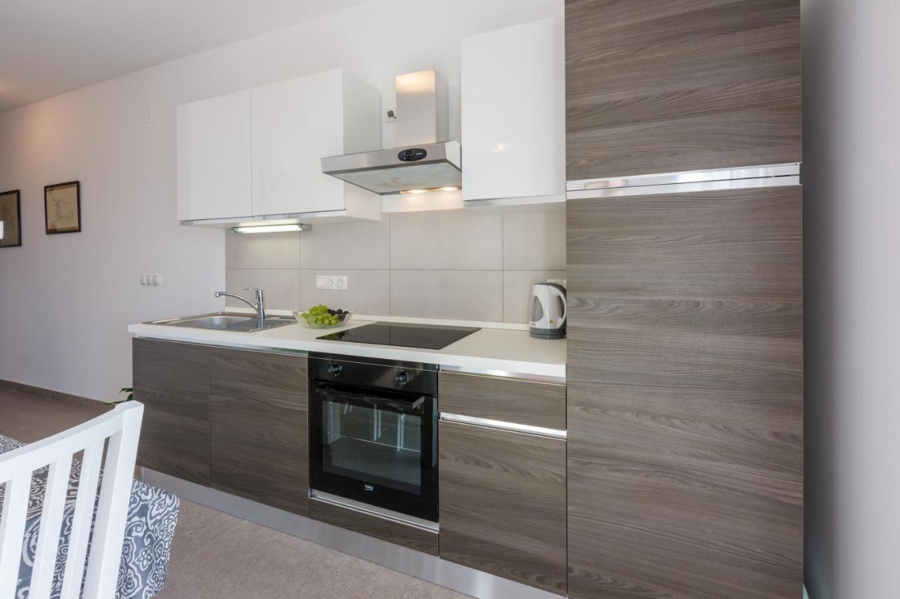 Anton 1 Apartamento Crikvenica Exterior foto