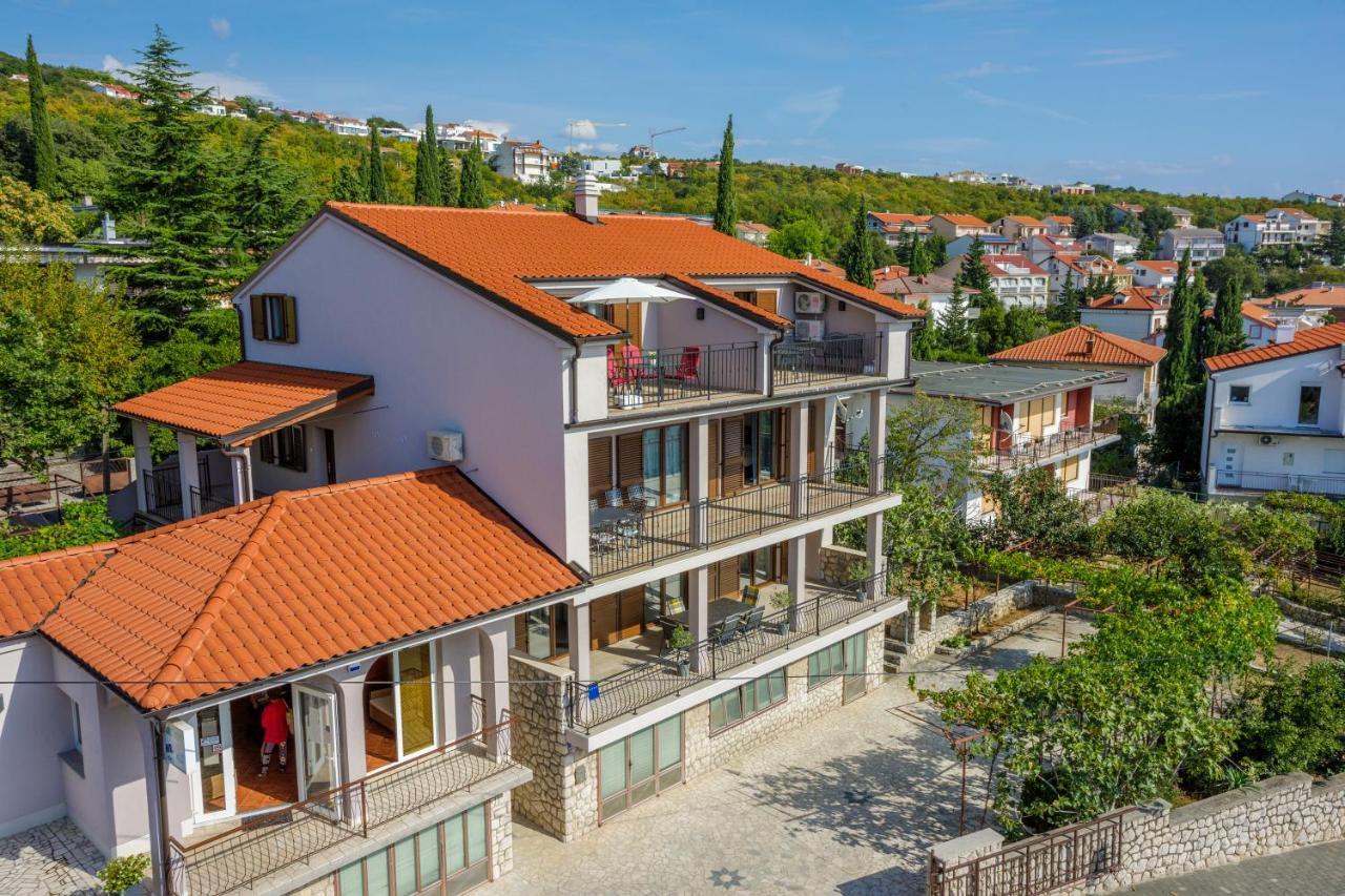 Anton 1 Apartamento Crikvenica Exterior foto