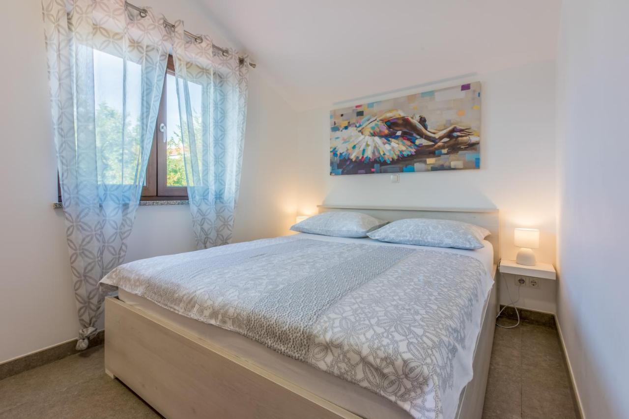 Anton 1 Apartamento Crikvenica Exterior foto