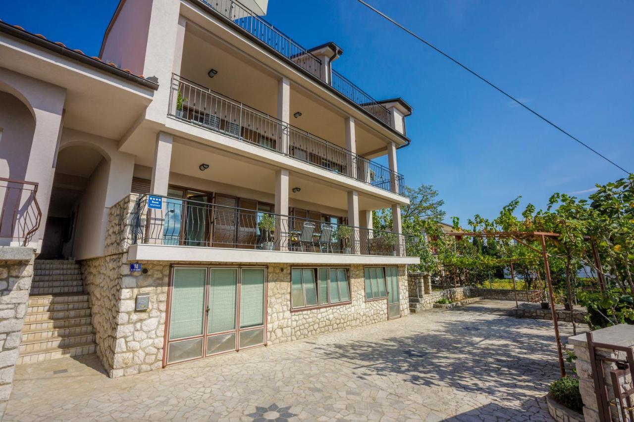 Anton 1 Apartamento Crikvenica Exterior foto