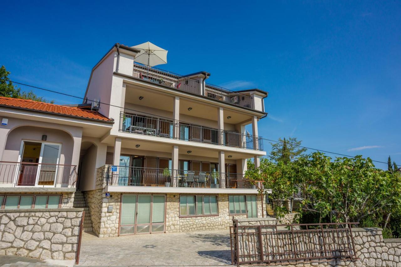 Anton 1 Apartamento Crikvenica Exterior foto